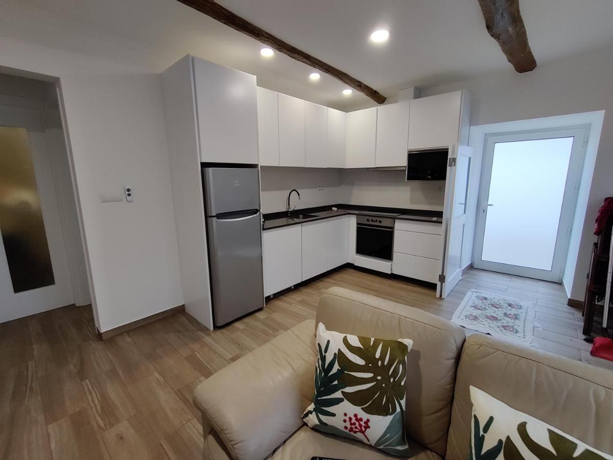 Urzelina Casa D'Avo Guesthouse And Apartment מראה חיצוני תמונה