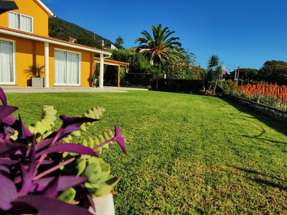 Urzelina Casa D'Avo Guesthouse And Apartment מראה חיצוני תמונה