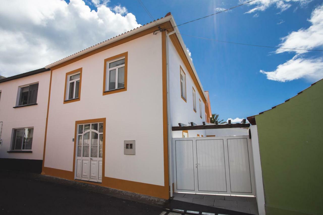 Urzelina Casa D'Avo Guesthouse And Apartment מראה חיצוני תמונה
